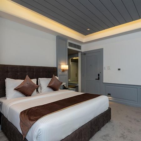 Hotel Grand Boulevard Durgjan Экстерьер фото
