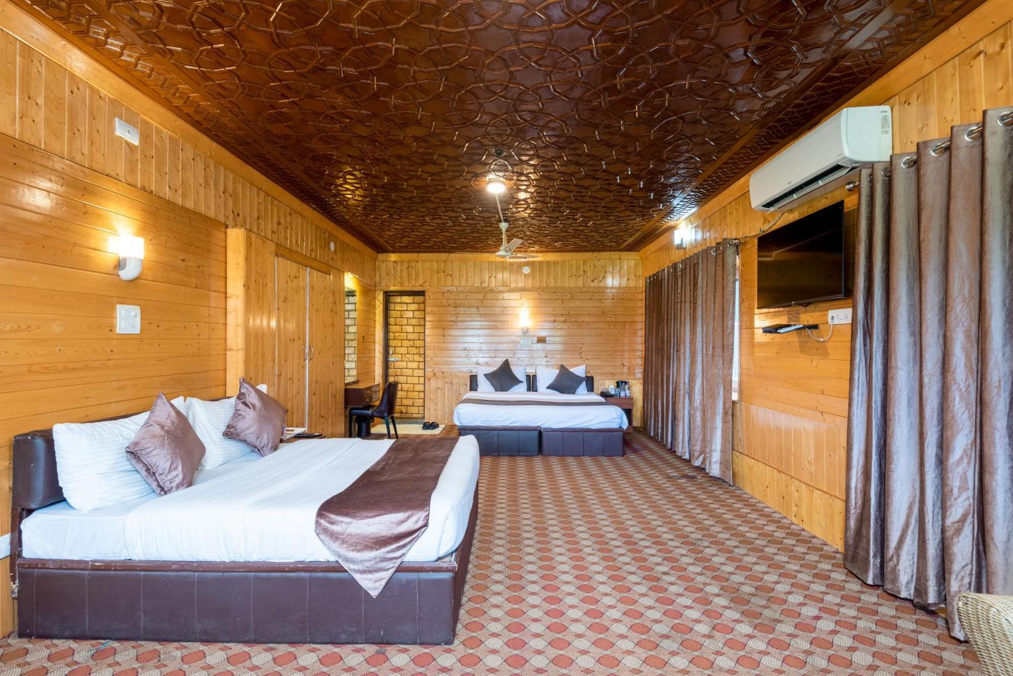 Hotel Grand Boulevard Durgjan Экстерьер фото